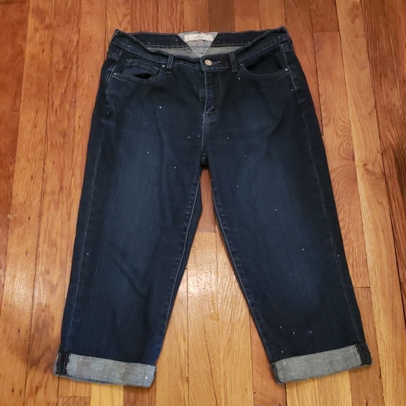 Levi's Pants - Levi's Womens Capris with sequins